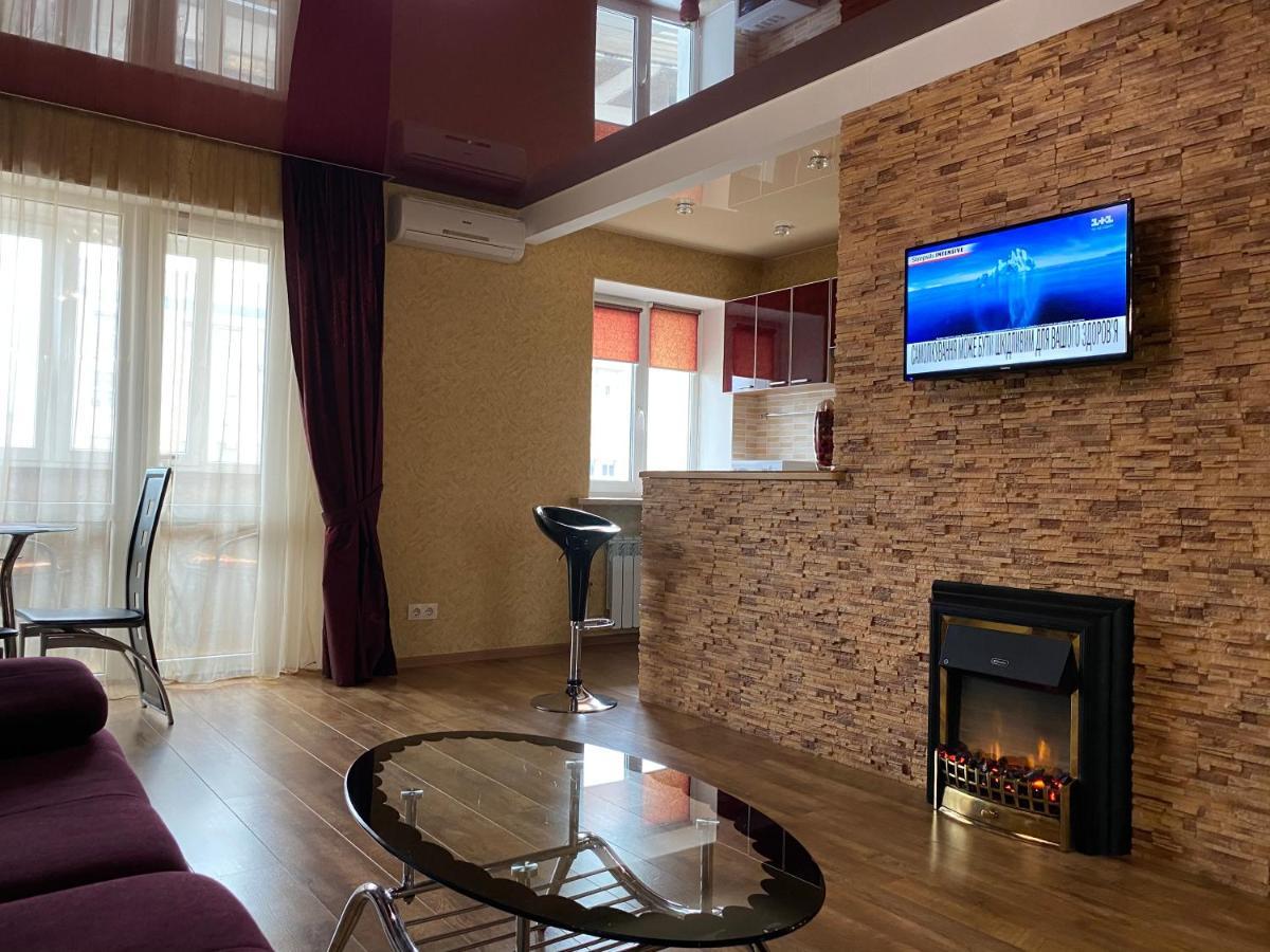New Apartments With Panoramic Views On Avenue Nauky Harkov Kültér fotó